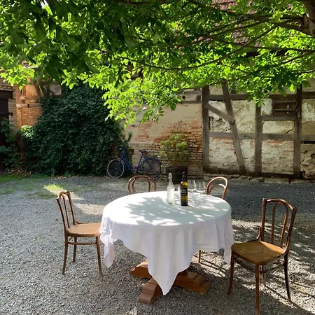 Pitoresque Dans Ancienne Ferme アパート Kauffenheim